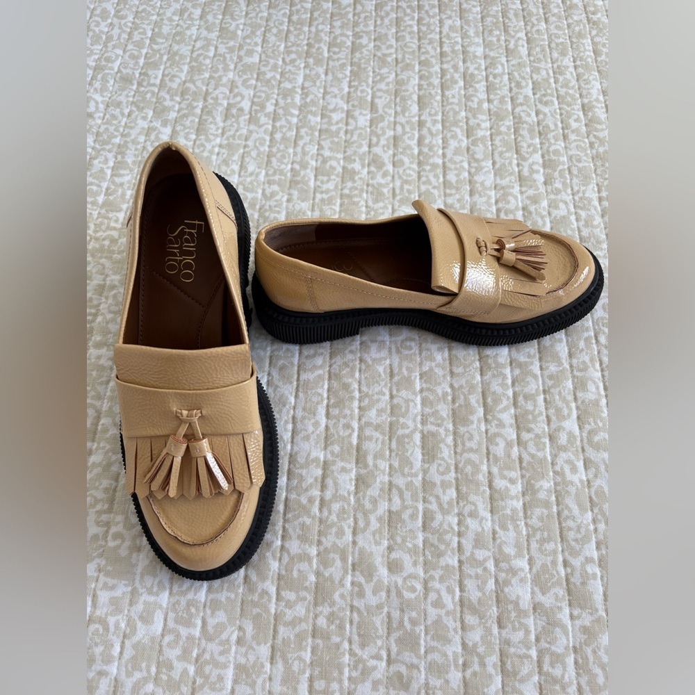 Franco Sarto Tassel Jack Lug Loafer | Beige Tan Vegan Patent Leather | Size 7.5 - Picture 13 of 13